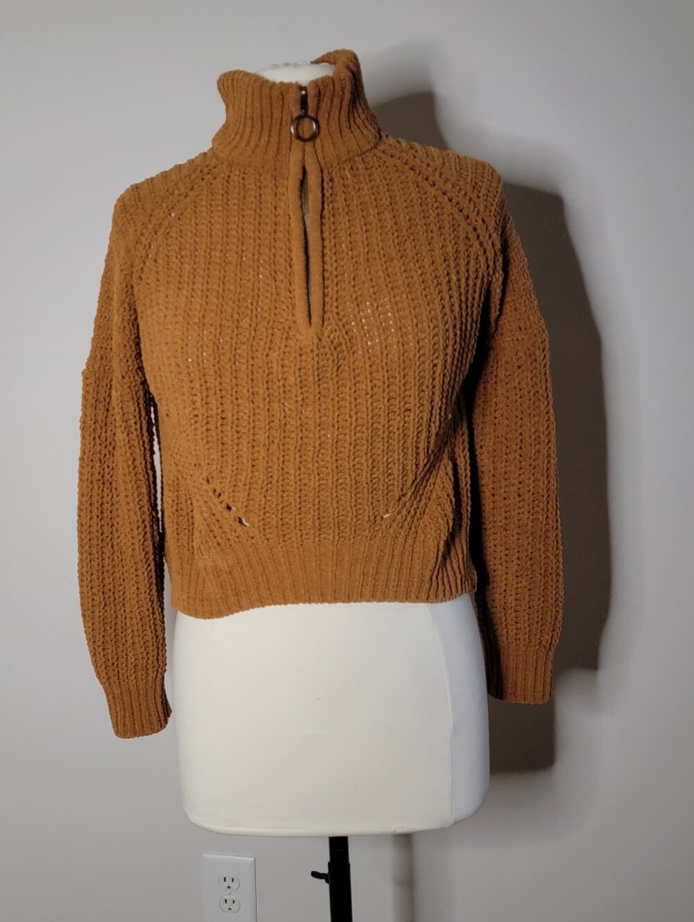 Moral Fiber Women's Warm & Cozy Chunky Knit Half Zip Sweater, Brown, Size M